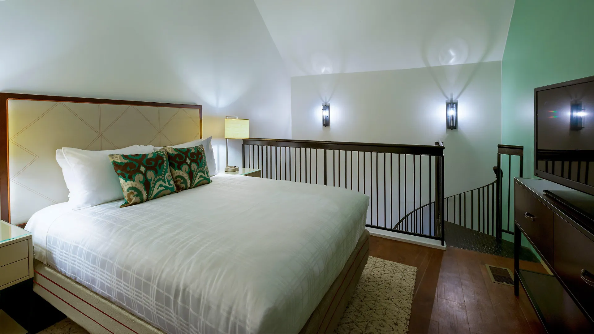 Hotel Indigo Savannah Historic District By Ihg